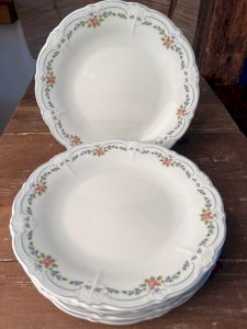 6 flat plates Hutschenreuther model Isabelle