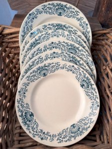 6 assiettes plates Longchamp modèle Coquilles