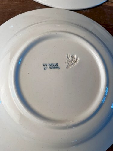 6 assiettes plates Longchamp modèle Coquilles