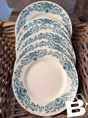 6 assiettes plates Longchamp modèle Coquilles