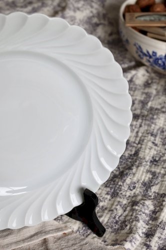 6 assiettes plates vintage porcelaine blanche torsadée Limoges Haviland