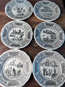 6 assiettes rébus Gien 1971