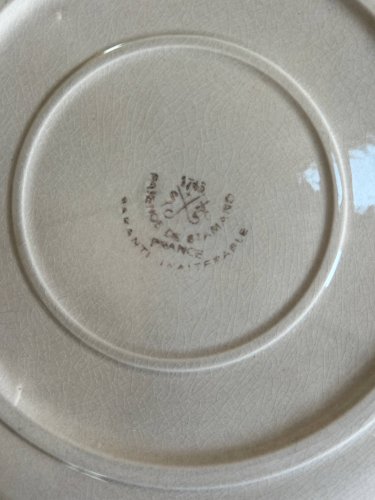 6 assiettes Saint Amand