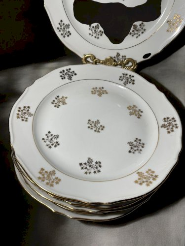 6 assiettes vintage en porcelaine de Limoges – Pâtes & Émaux – Décor doré aux étoiles – Porcelaine française – Ø 24 cm