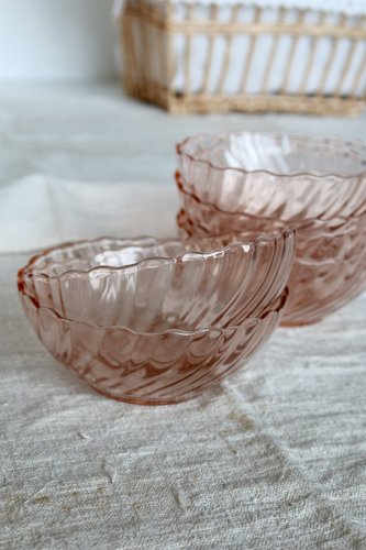 6 bols vintage Arcoroc Rosaline en verre rose