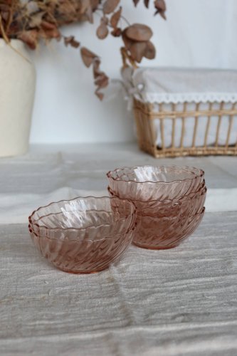 6 bols vintage Arcoroc Rosaline en verre rose