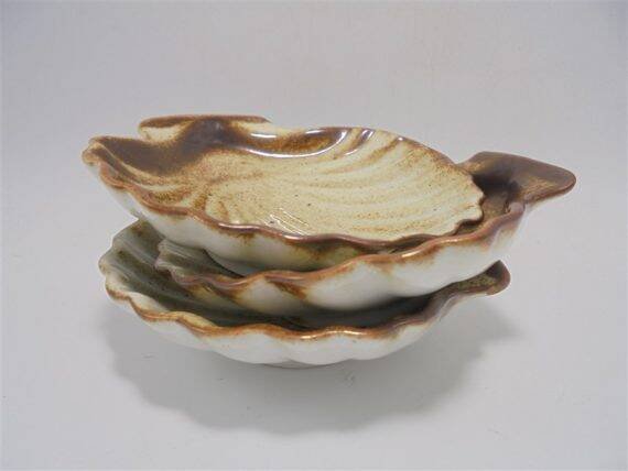 6 coupelles en grès