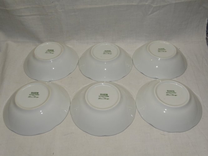 - 6 COUPELLES PORCELAINE LIMOGES THARAUD FEUILLES GRAPPES RAISIN en EPAISSEUR  D