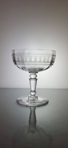 6 coupes à champagne en cristal