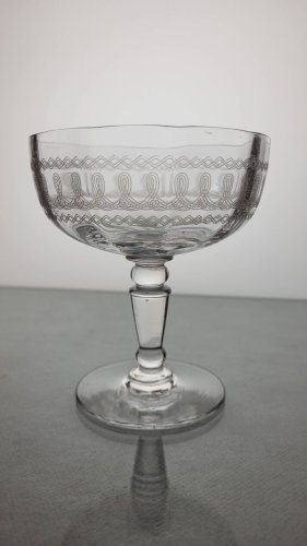 6 coupes à champagne en cristal