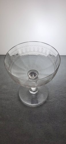 6 coupes à champagne en cristal