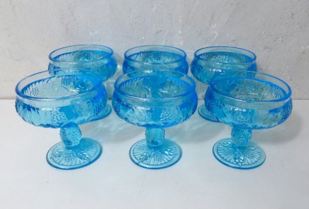 6 vintage blue pressed glass dessert cups Portieux France