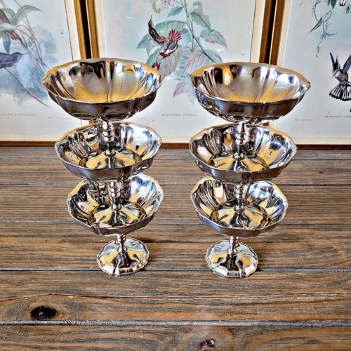 6 coupes à glaces inox vintage, forme de fleurs