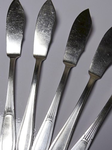 6 Couteaux à poisson vintages/anciens métal argenté style art déco SFAM