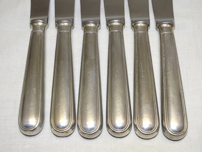 -6 COUTEAUX de TABLE  CHRISTOFLE MODELE ALBI COLLECTION VITRINE ARGENTERIE