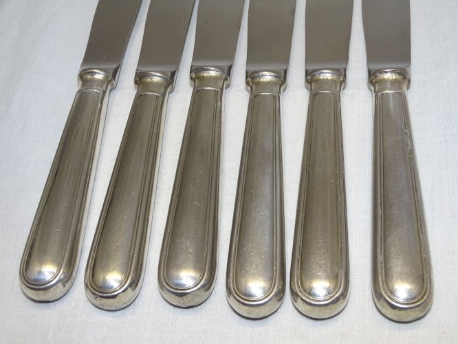 -6 COUTEAUX de TABLE  CHRISTOFLE MODELE ALBI COLLECTION VITRINE ARGENTERIE