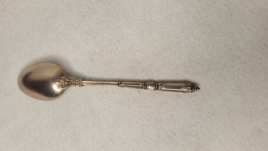 6 cuillères à café en métal argenté Art Nouveau