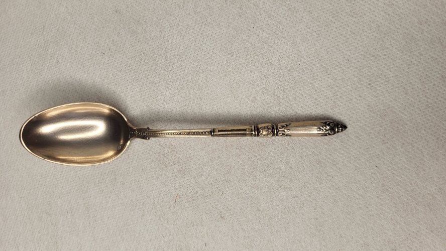 6 cuillères à café en métal argenté Art Nouveau