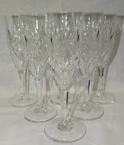 -6 FLUTES A CHAMPAGNE EN CRISTAL SAINT LOUIS MODELE CHANTILLY ART DE LA TABLE  D