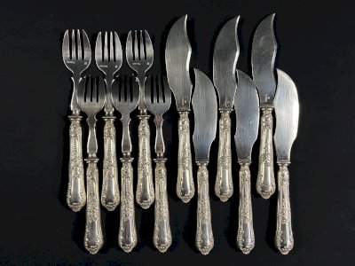 6 fourchettes à poisson 6 couteaux à poisson métal argenté BOULENGER Louis XV