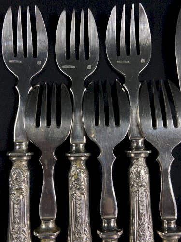 6 fourchettes à poisson 6 couteaux à poisson métal argenté BOULENGER Louis XV