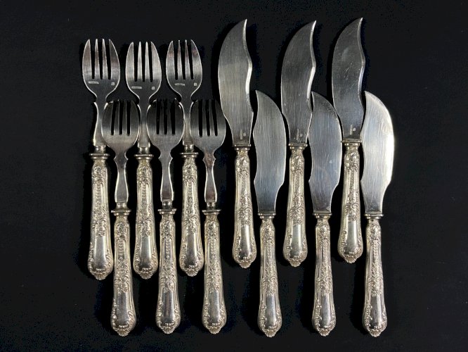6 fourchettes à poisson 6 couteaux à poisson métal argenté BOULENGER Louis XV