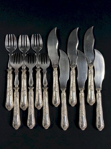 6 fourchettes à poisson 6 couteaux à poisson métal argenté BOULENGER Louis XV