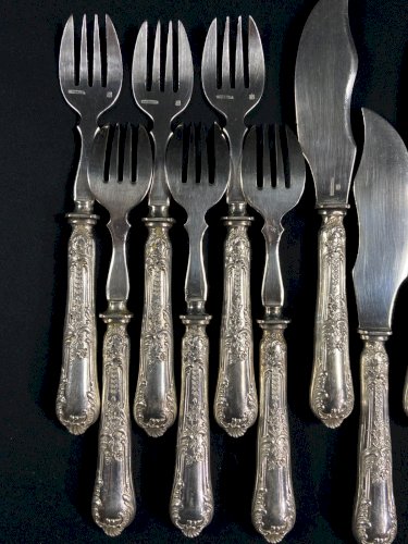 6 fourchettes à poisson 6 couteaux à poisson métal argenté BOULENGER Louis XV