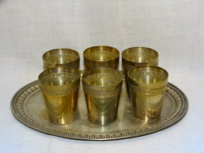 -6 GOBELETS & PLATEAU en Métal Argenté LIQUEUR VITRINE déco collection   D