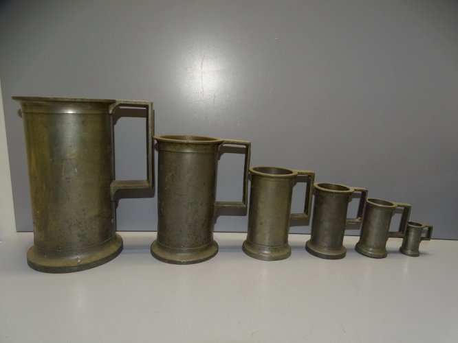 -6 MESURES ETAIN ANCIENNES BOISEAUX de MESURE COLLECTION DECO CUISINE   D