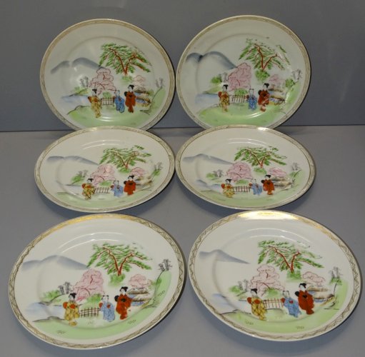 -6 PETITES ASSIETTES PORCELAINE MADE IN JAPAN EAC HAND PAINTED COLLECTION   D