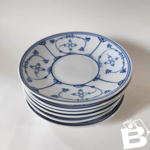 6 petites assiettes, soucoupes en porcelaine Allemande, Blu Saks, modèle Copenhague