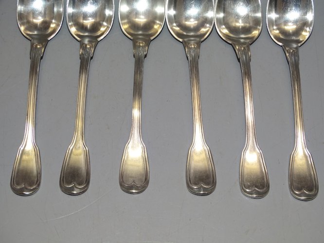 - 6 PETITES CUILLERES ARGENT MASSIF poinçon MINERVE XIX Orfèvre R.B
