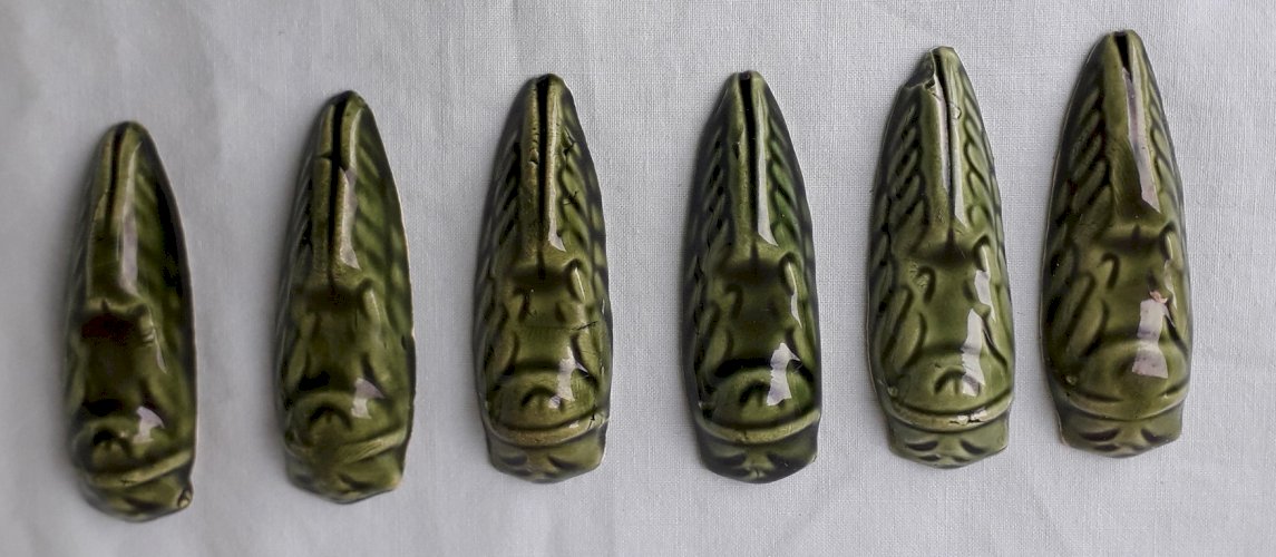 6 porte-couteaux céramique verte