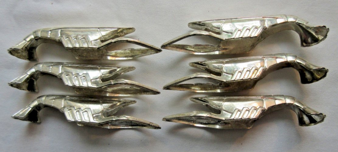6 porte-couteaux HOMARD en métal couleur argent, design XXème siècle