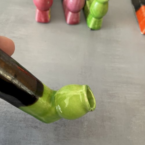 6 porte couteaux petit vase céramique noir irisé et couleur probable Vallauris