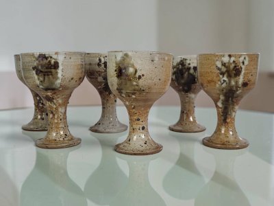 6 footed stoneware cups, Vézelay Pottery - Albert Breton