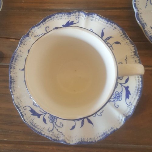 6 tasses Sarreguemines Lancaster fleurs bleues (avec sous tasses)