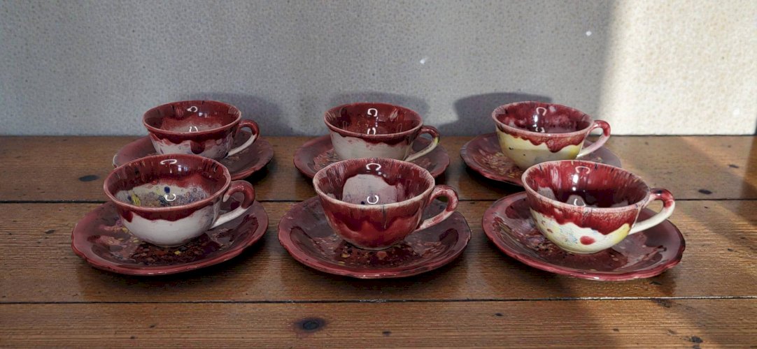6 tasses / sous tasses en grès du Morvan