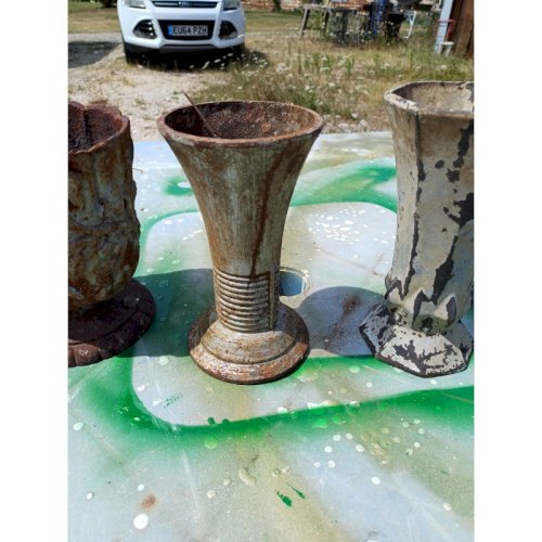 6 Vases en Fonte 1900 : Charleville - Mézières