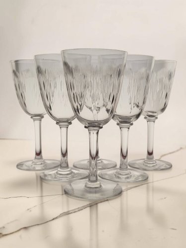 6 verres à eau / vin en cristal de Baccarat modèle Molière