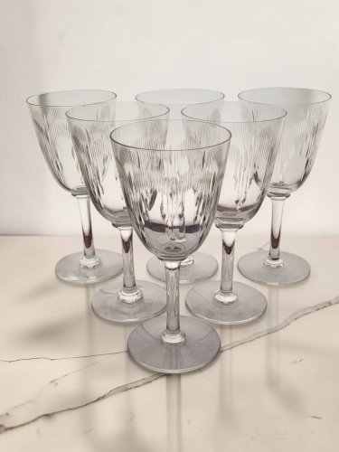 6 verres à eau / vin en cristal de Baccarat modèle Molière