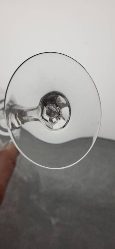 6 verres à eau / vin en cristal signés