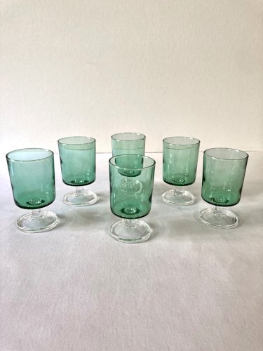 6 verres à pied Luminarc, modèle Suède n°5, calice vert