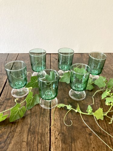 6 verres à pied Luminarc, modèle Suède n°5, calice vert