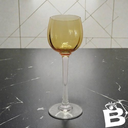 6 verres à vin ambrés en cristal