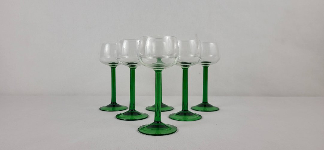 6 verres à vin dAlsace, 1970