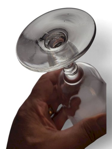 6 verres à vin / eau en verre gravé début XXème