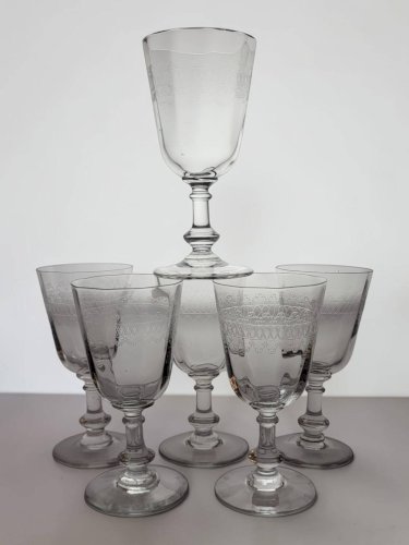 6 verres à vin / eau en verre gravé début XXème