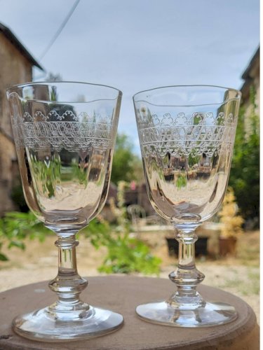 6 verres à vin / eau en verre gravé début XXème